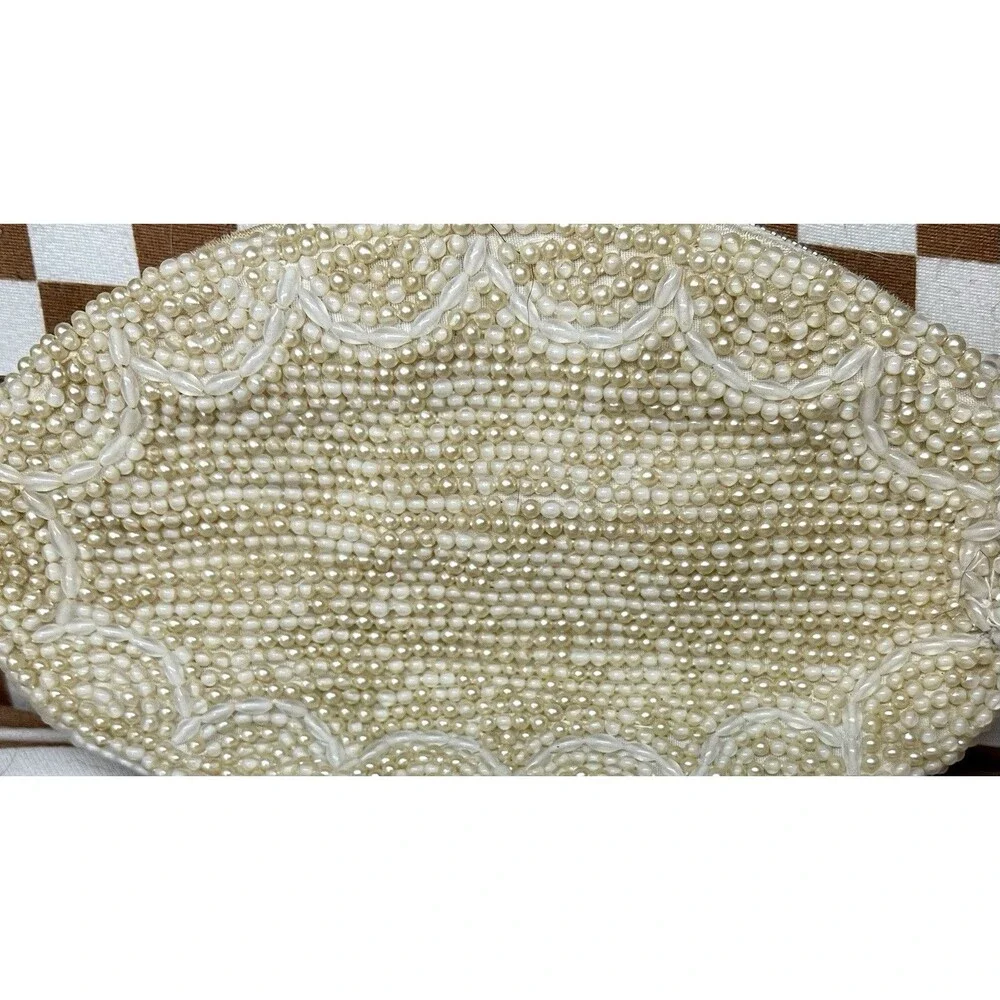 Vintage 1950's Reina Oval Pearl Beaded Evening Bag 7